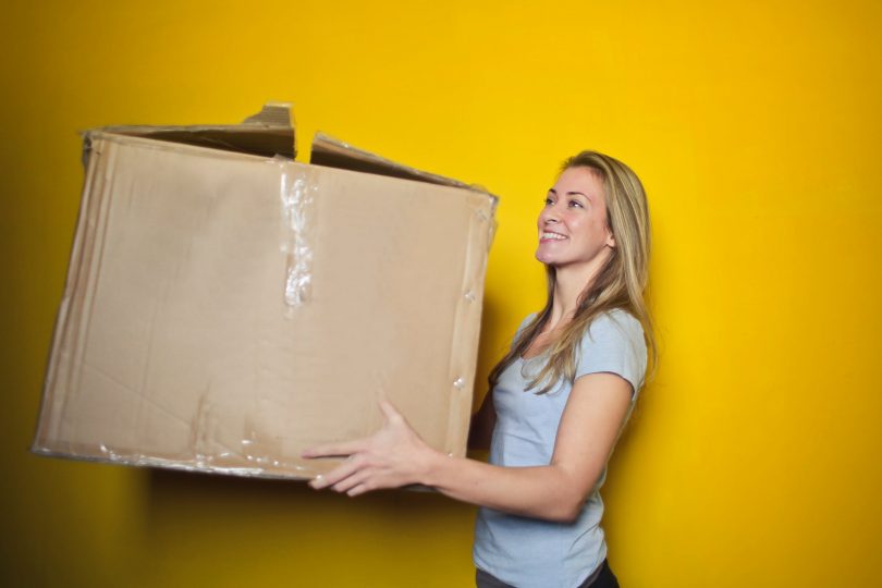 4 tips and tricks to save time moving into your dorm room