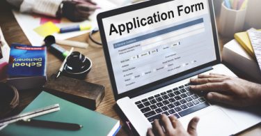 secrets to making your college application stand out